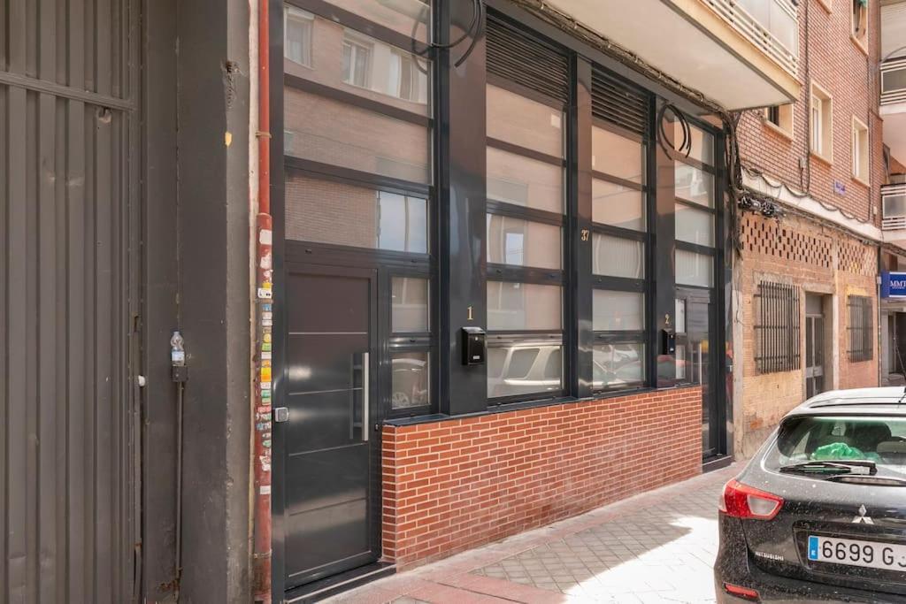Nice New Duplex In Front Of Palacio Vistaalegre Madrid Exteriör bild