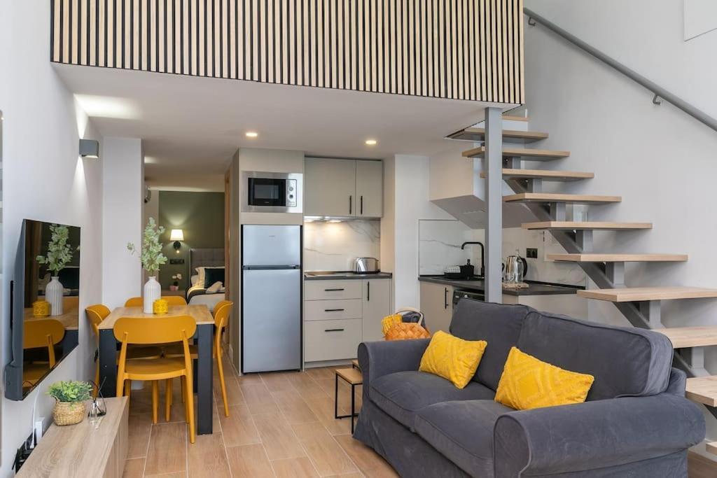 Nice New Duplex In Front Of Palacio Vistaalegre Madrid Exteriör bild